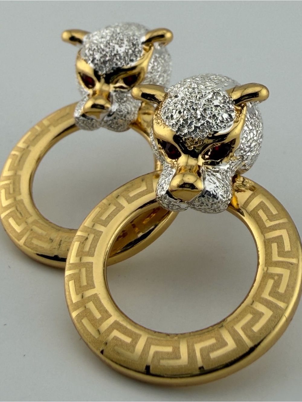 Iconic Panther-head door knocker post earring